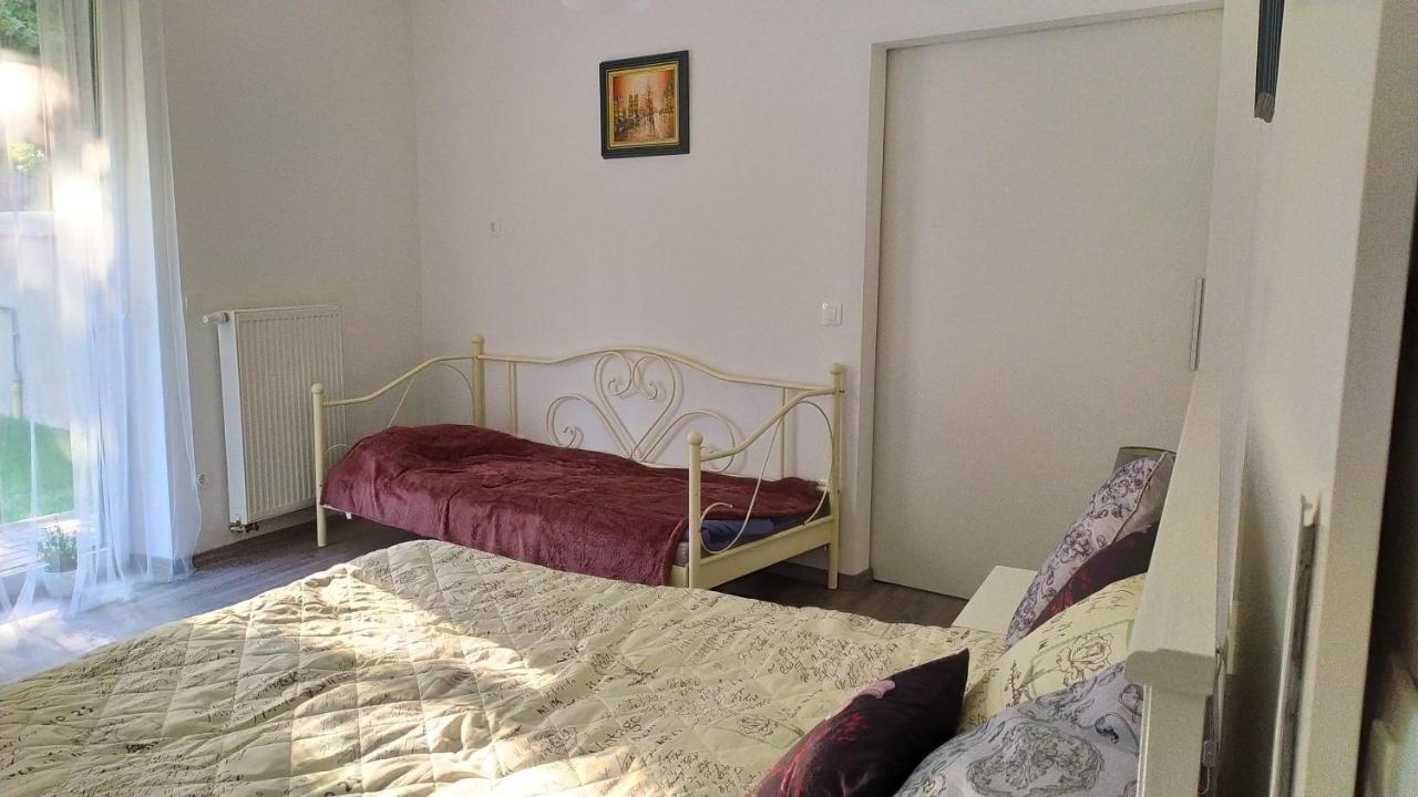 Siraly Apartment