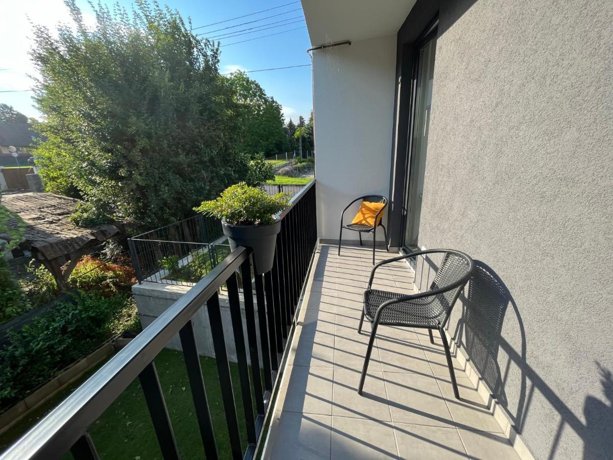 Siraly Apartament *